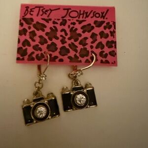 Betsy Johnson Drop Black Camera Earrings NWT